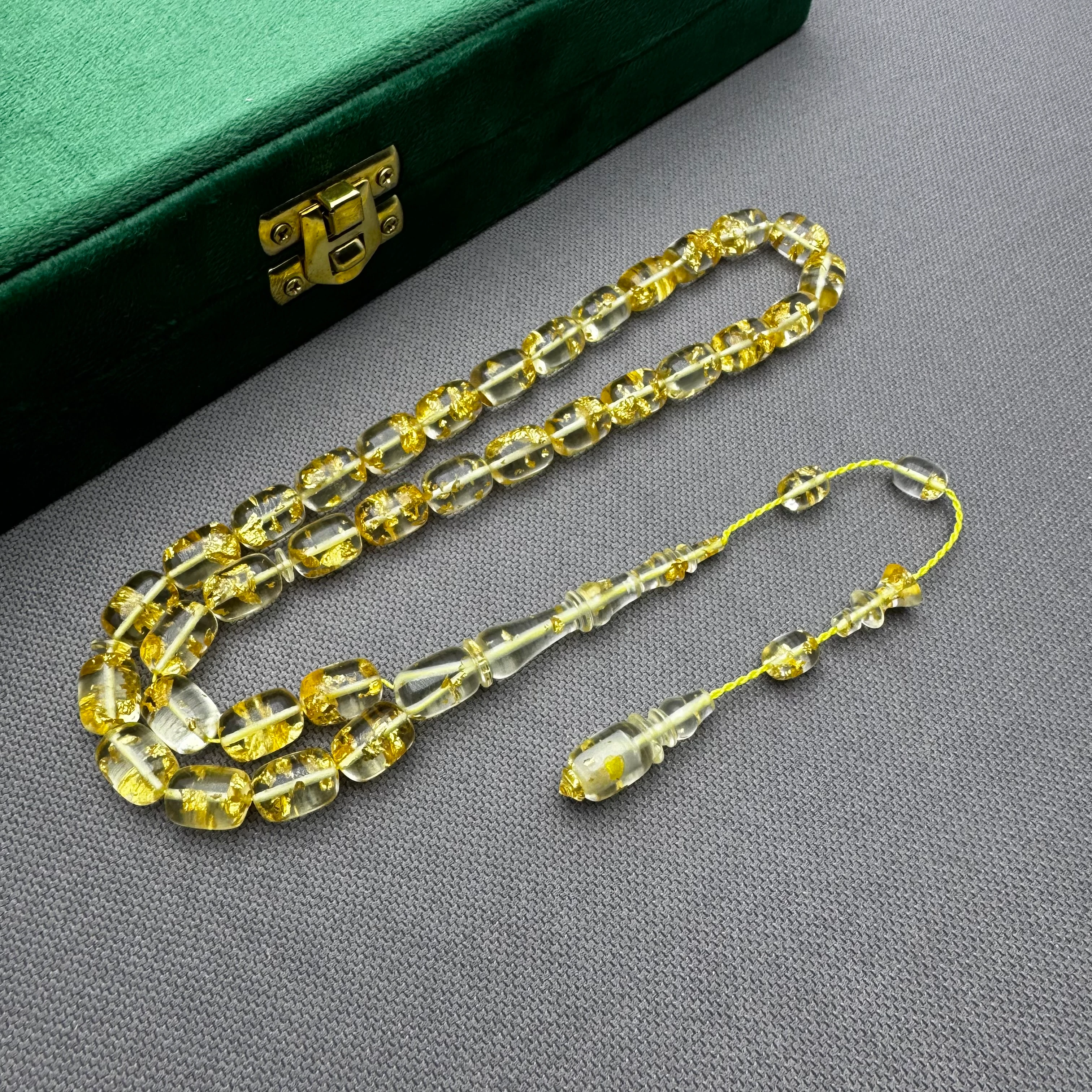 Muhammed ERDEN Usta İşçilikli Özel Döküm Altın Parçacıklı Uçak Camı Tespih